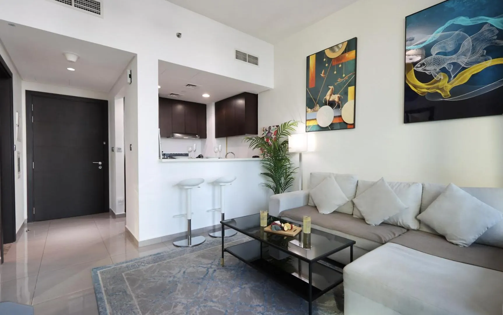Apartment Livbnb Suites - Bright 1 Bedroom Suite In Merano Tower Dubai